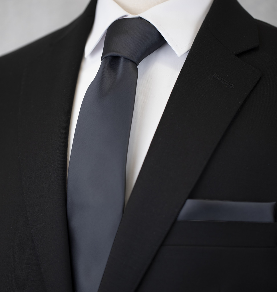 Solid Tie and Handkerchief Set Dark Navy