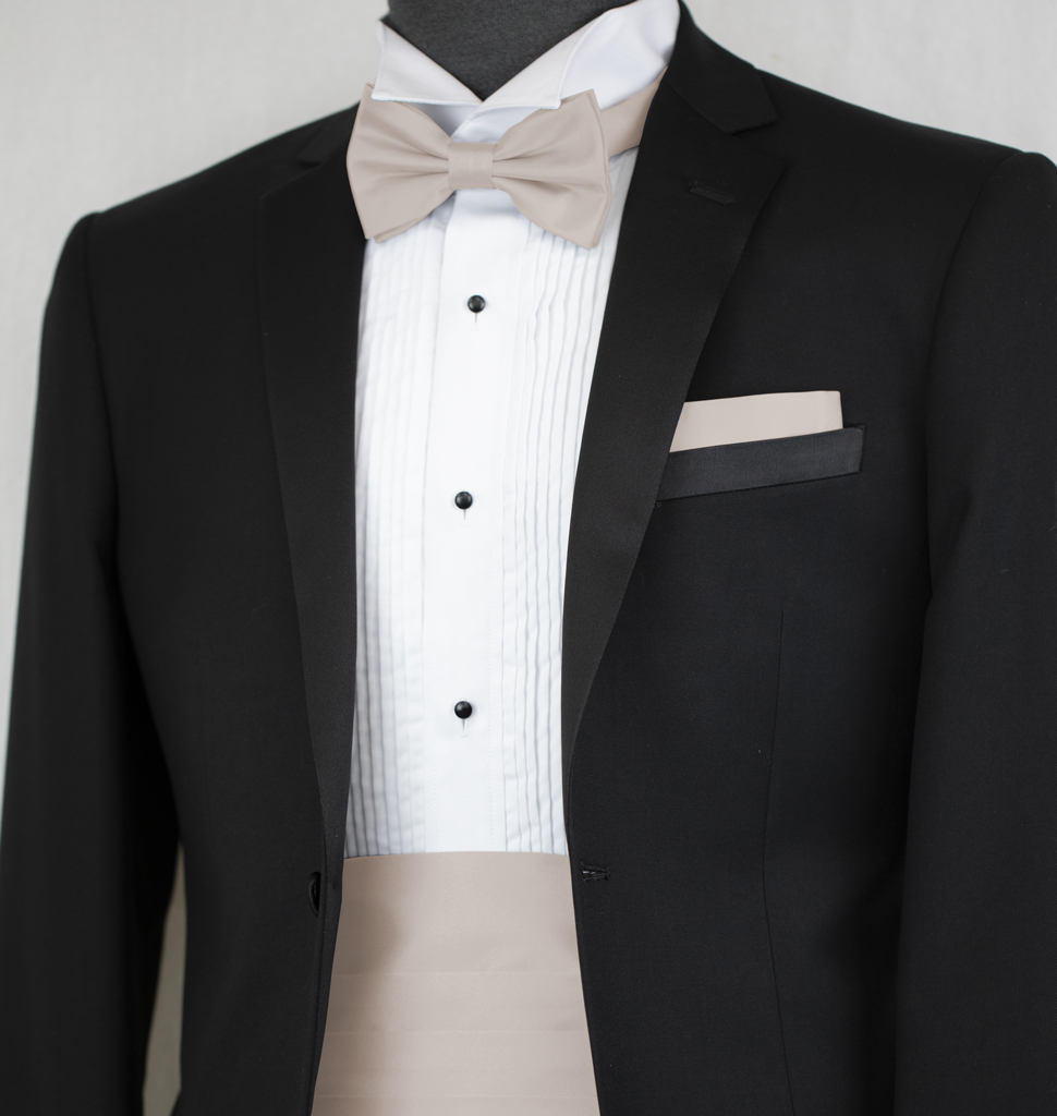 Solid Cummerbund Bow Tie and Handkerchief ACC10Q