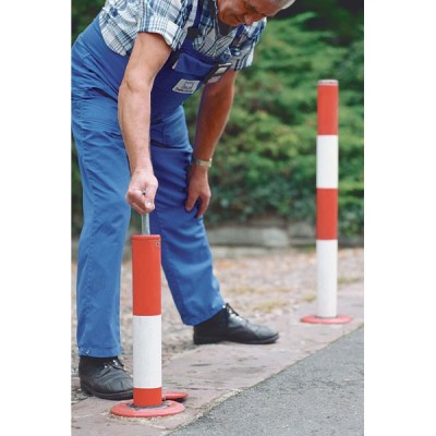 Retractable Bollards