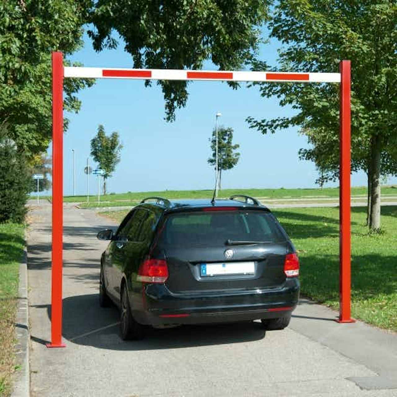 vehicle access barriers