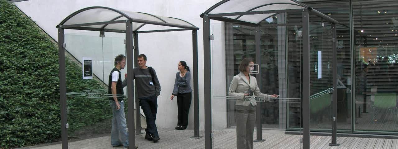 voute smoking shelter