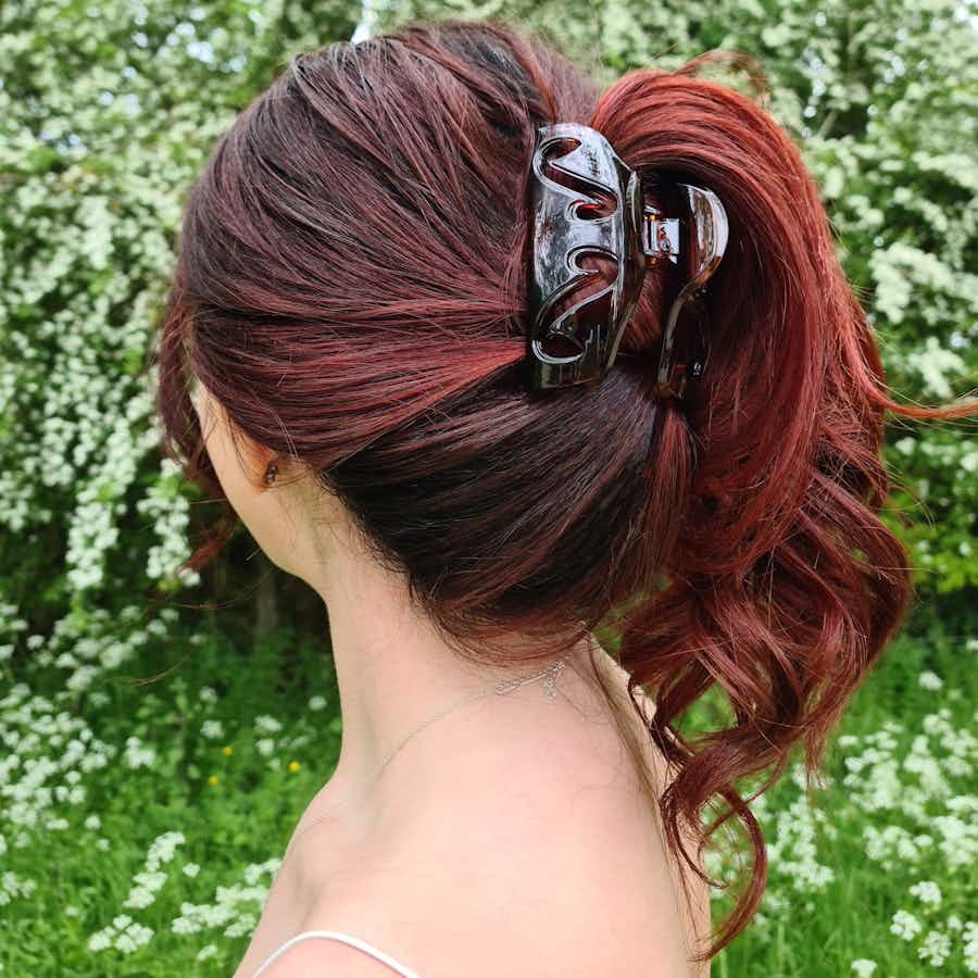 Melodie 9cm French Hair Claw | Made in France | Colour: Tortoiseshell | Lifestyle Image | Ebuni Hair Accessories