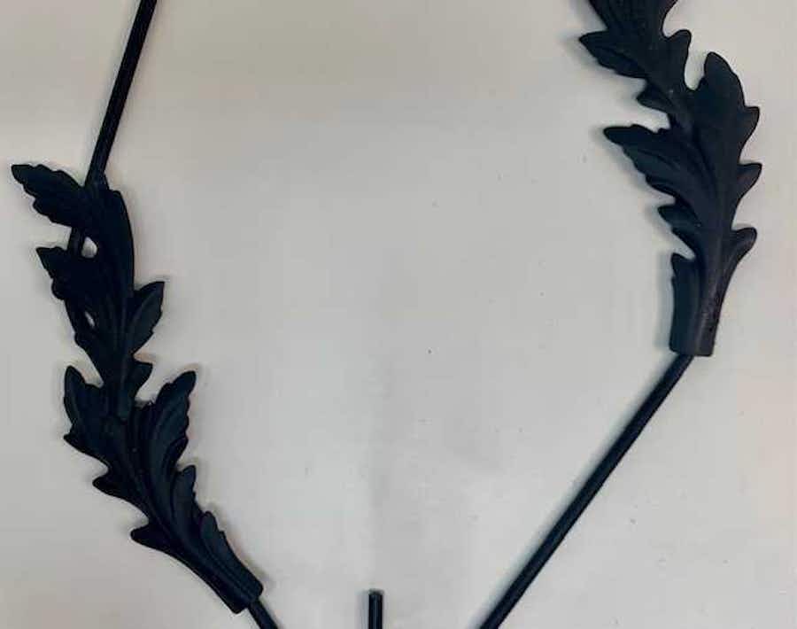 Diamond Leaf Plant Propagation Rooter Vase showing black finish